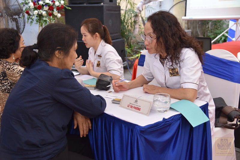 Bác sĩ chuyên khoa Lê Thị Phương – Nguyên Phó giám đốc bệnh viện Y học cổ truyền Hà Đông